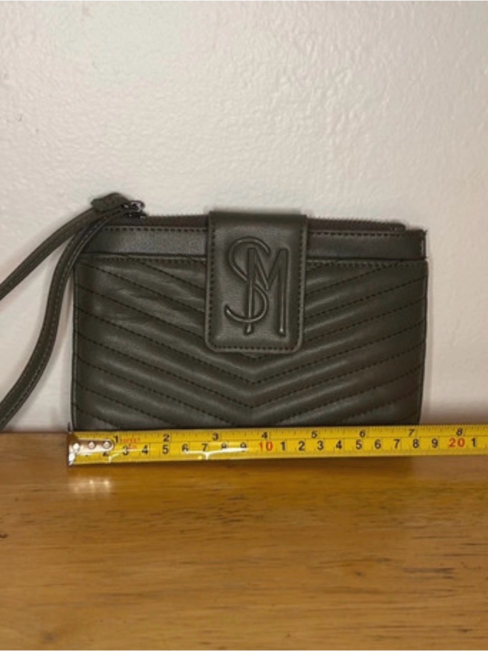 Steve Madden Quilted Chevron Wristlet Clutch in Gray